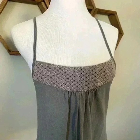 Aerie grey cross cross hater tank top - Picture 2 of 5